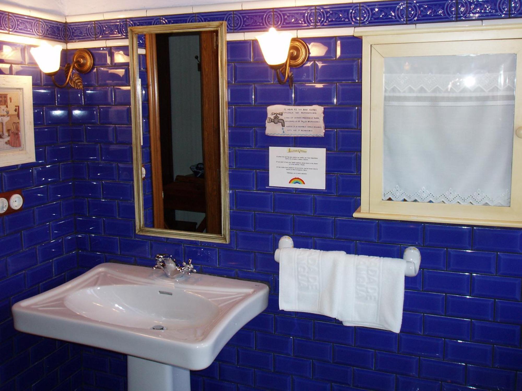 Hotel La Posada De Villalangua Extérieur photo